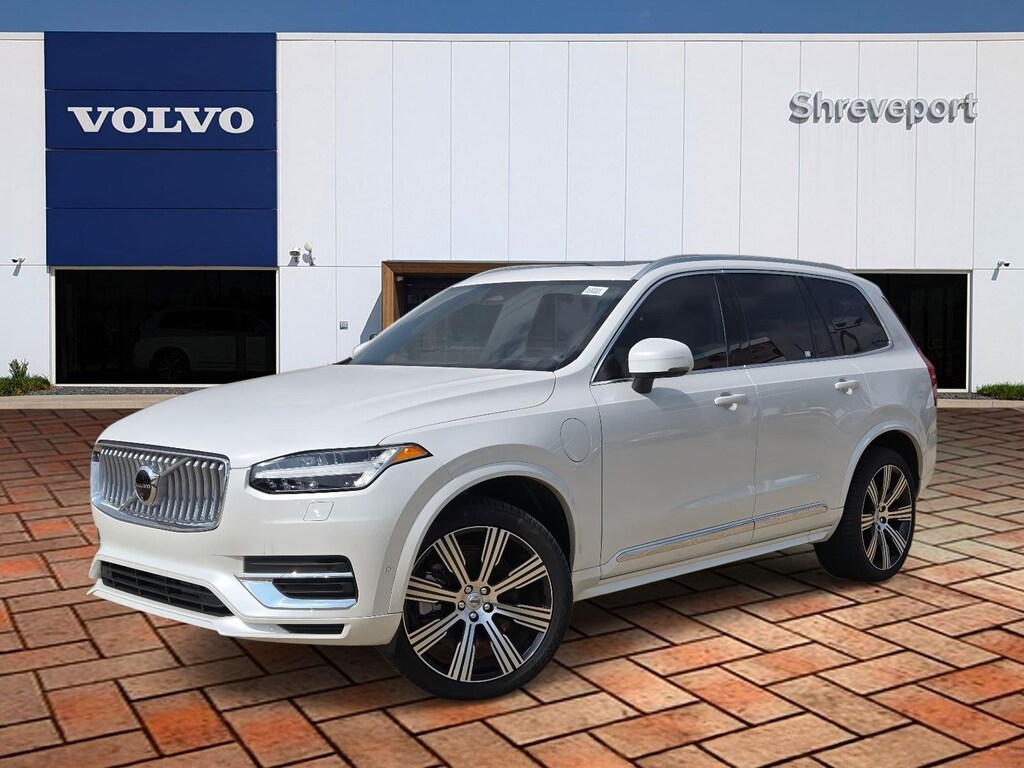 Certified 2025 Volvo XC90 plug-in hybrid T8 Ultra 7-Seater SUV