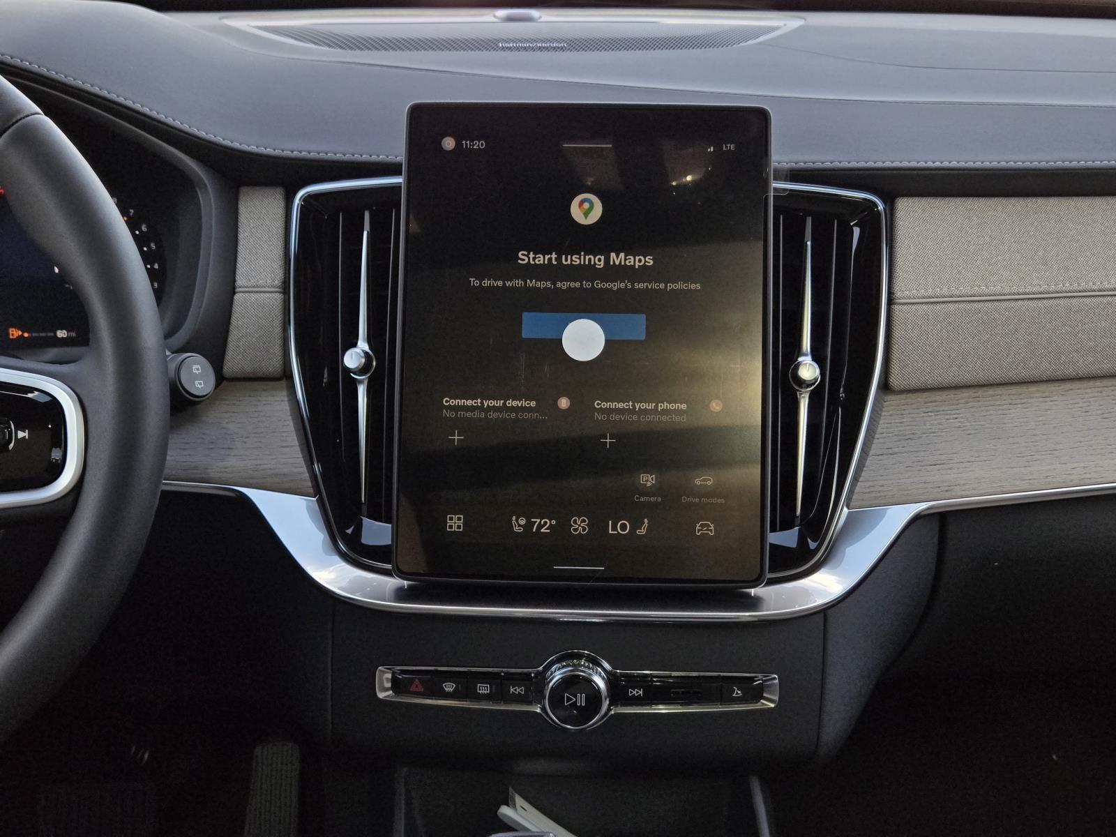 2026 Volvo XC90 Plus - Photo 33