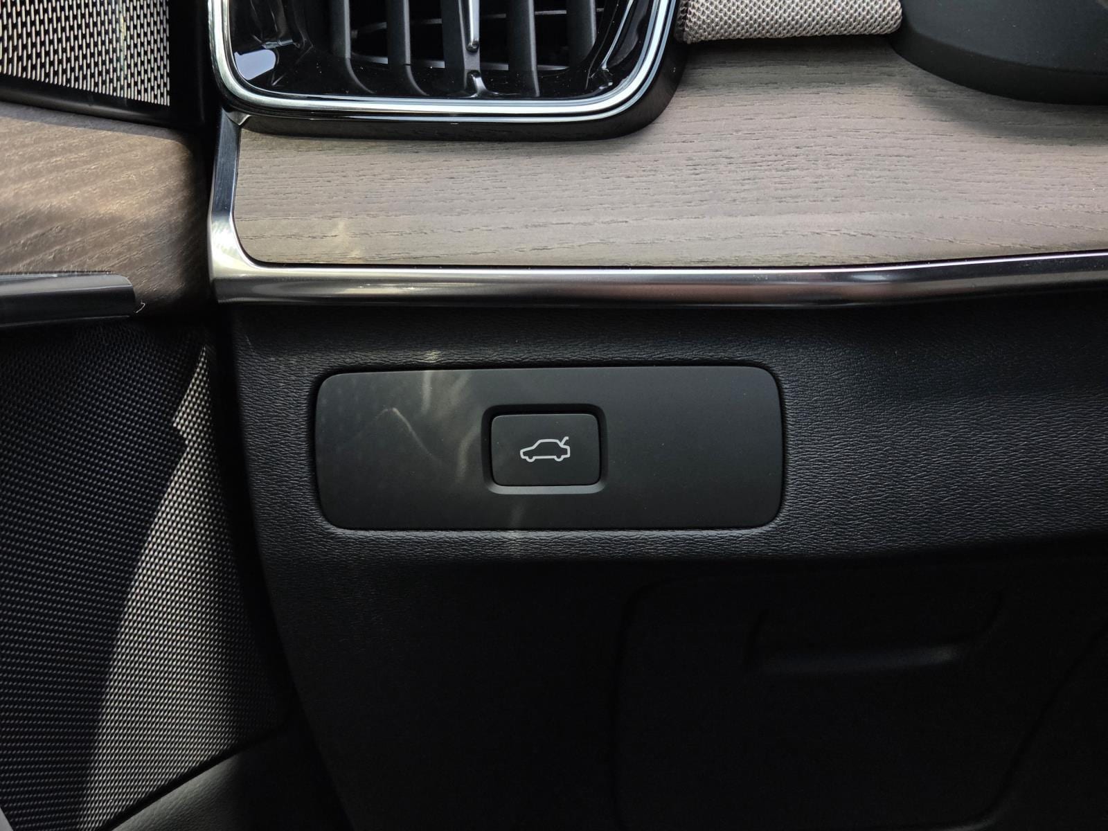 2026 Volvo XC90 Ultra - Photo 24