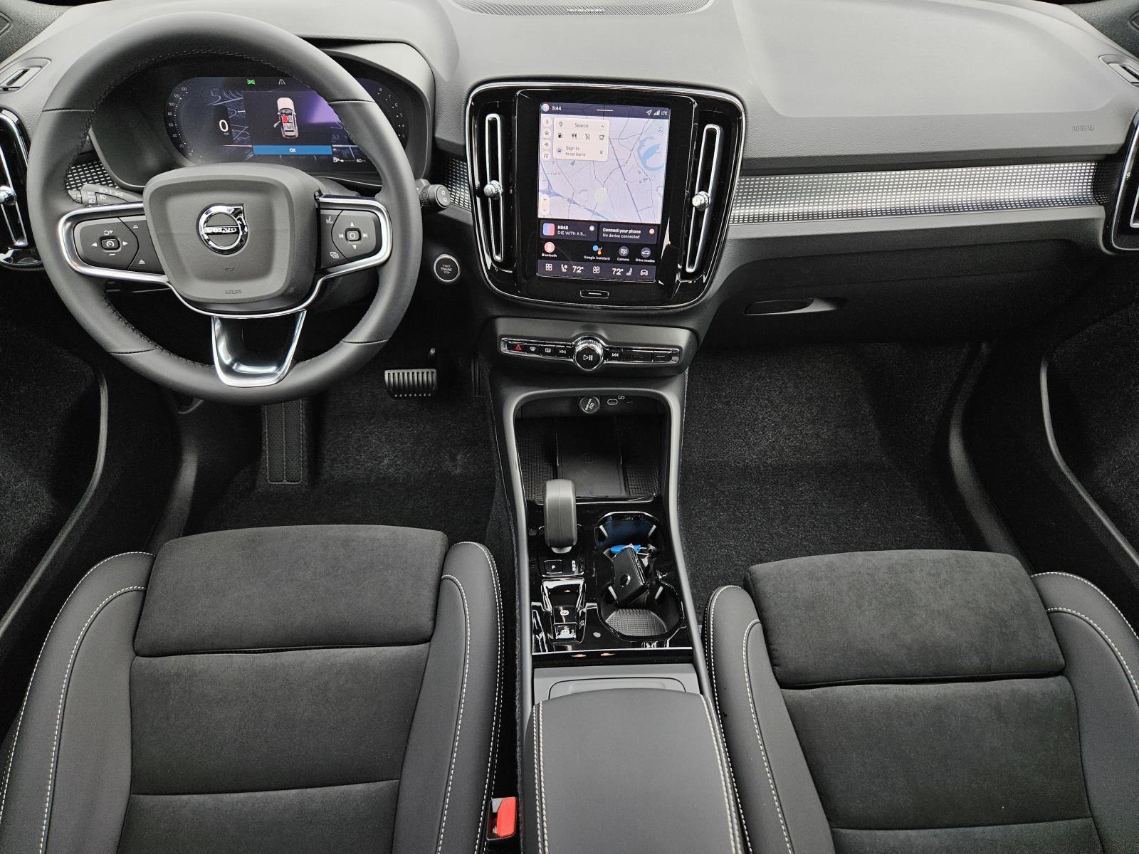 2026 Volvo XC40 Ultra Black Edition - Photo 29
