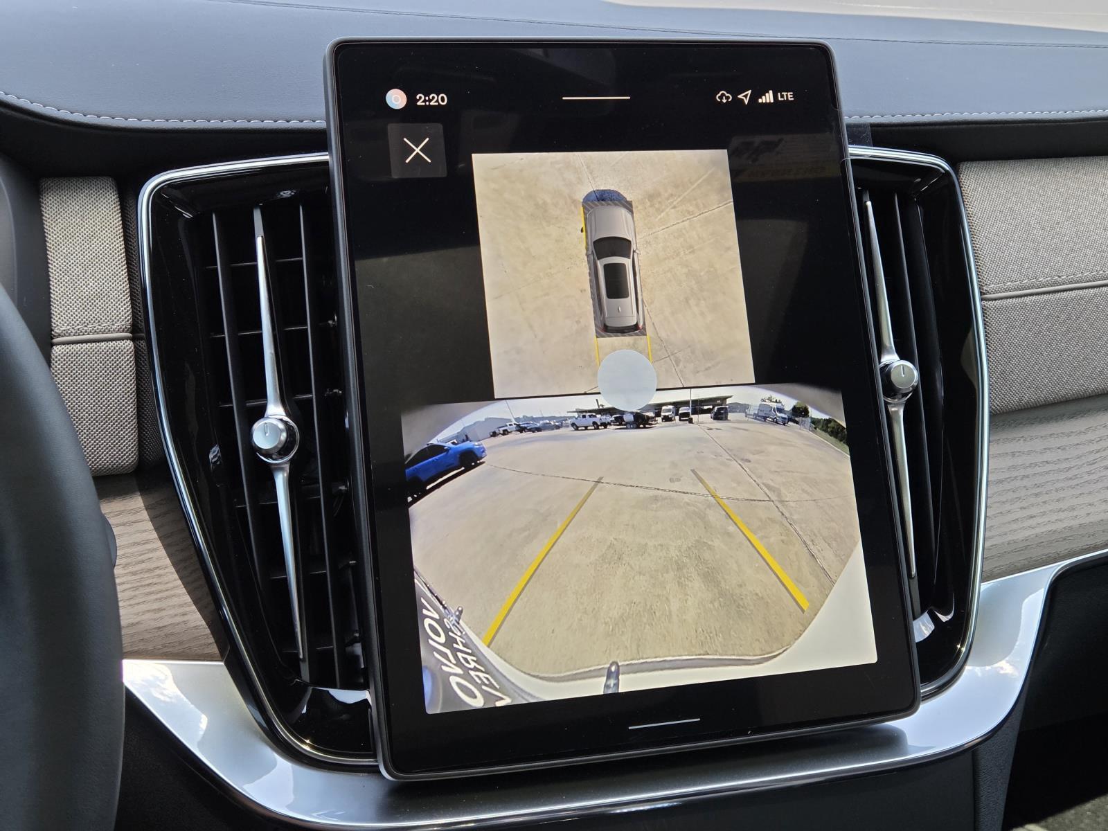 2026 Volvo XC90 Ultra - Photo 25