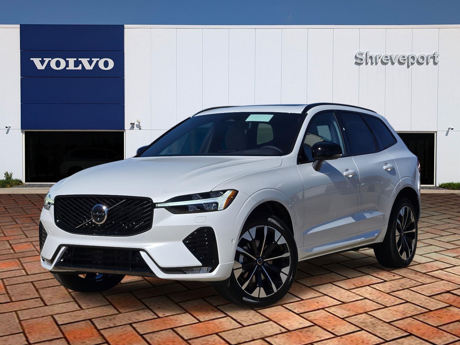 2026 Volvo XC60 B5 Plus Dark AWD's photo