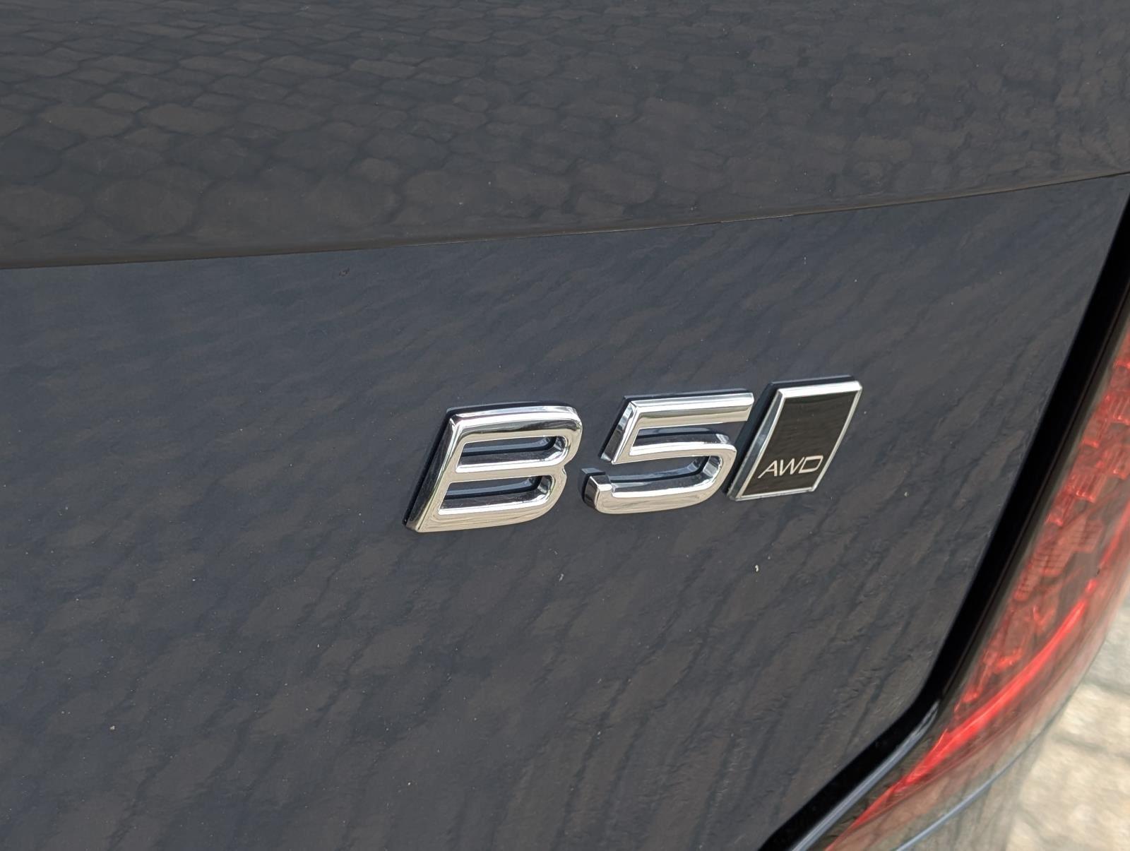 2026 Volvo XC90 Plus - Photo 8