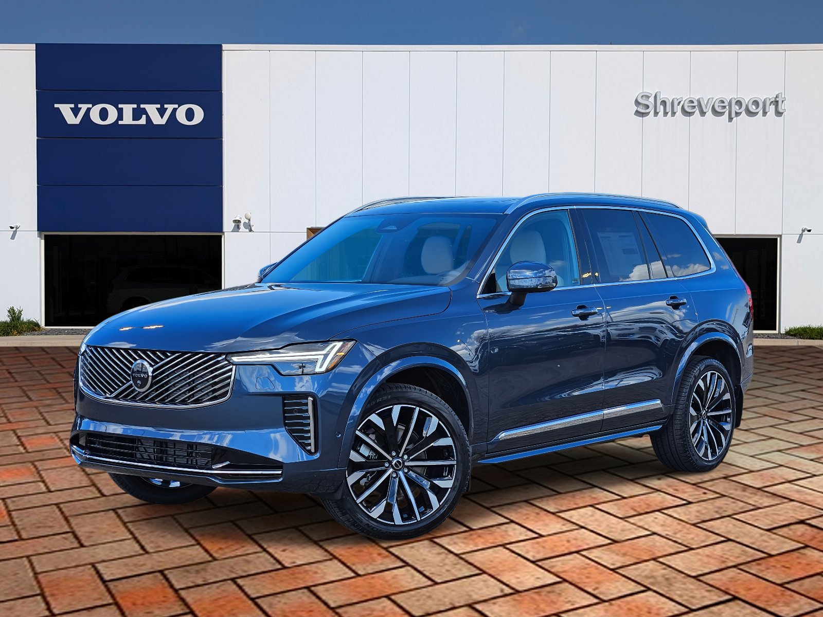 2026 Volvo XC90 B6 AWD Plus 7-Seater 