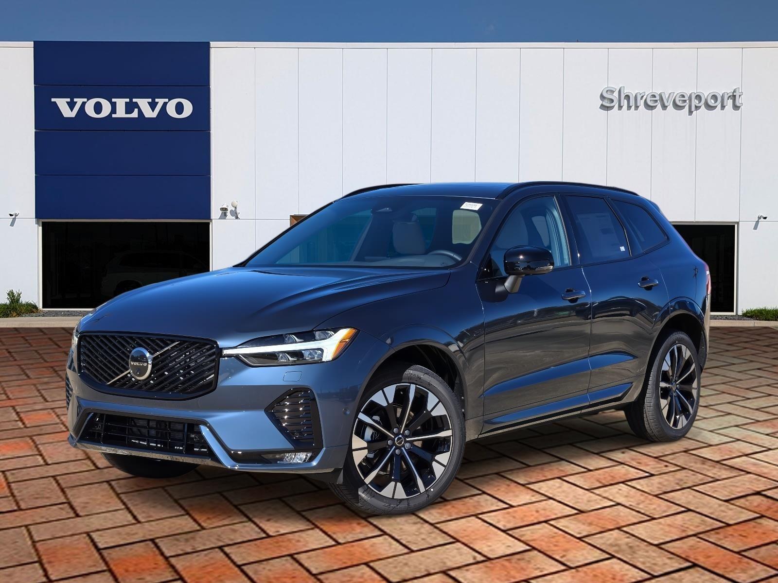 2026 Volvo XC60 B5 Plus Dark AWD's photo