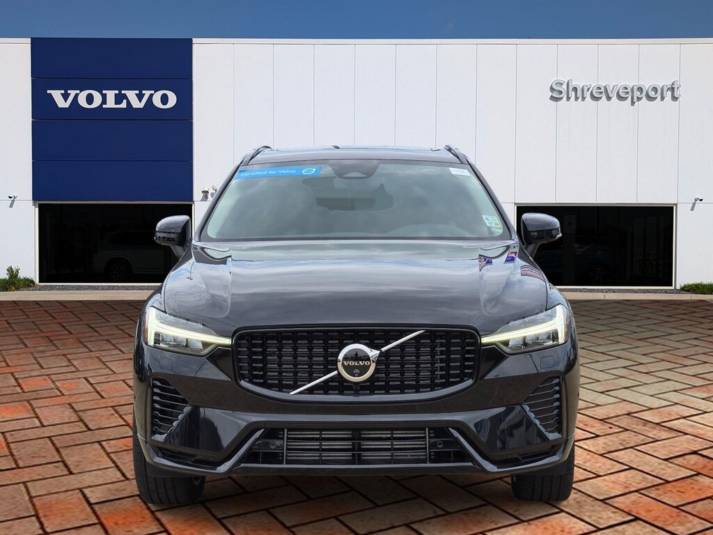 Used 2025 Volvo XC60 plug-in hybrid T8 Plus SUV
