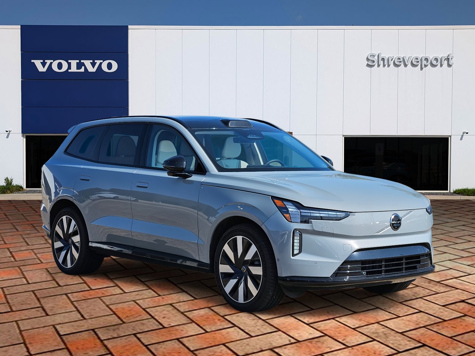 2025 Volvo EX90 Ultra photo 3