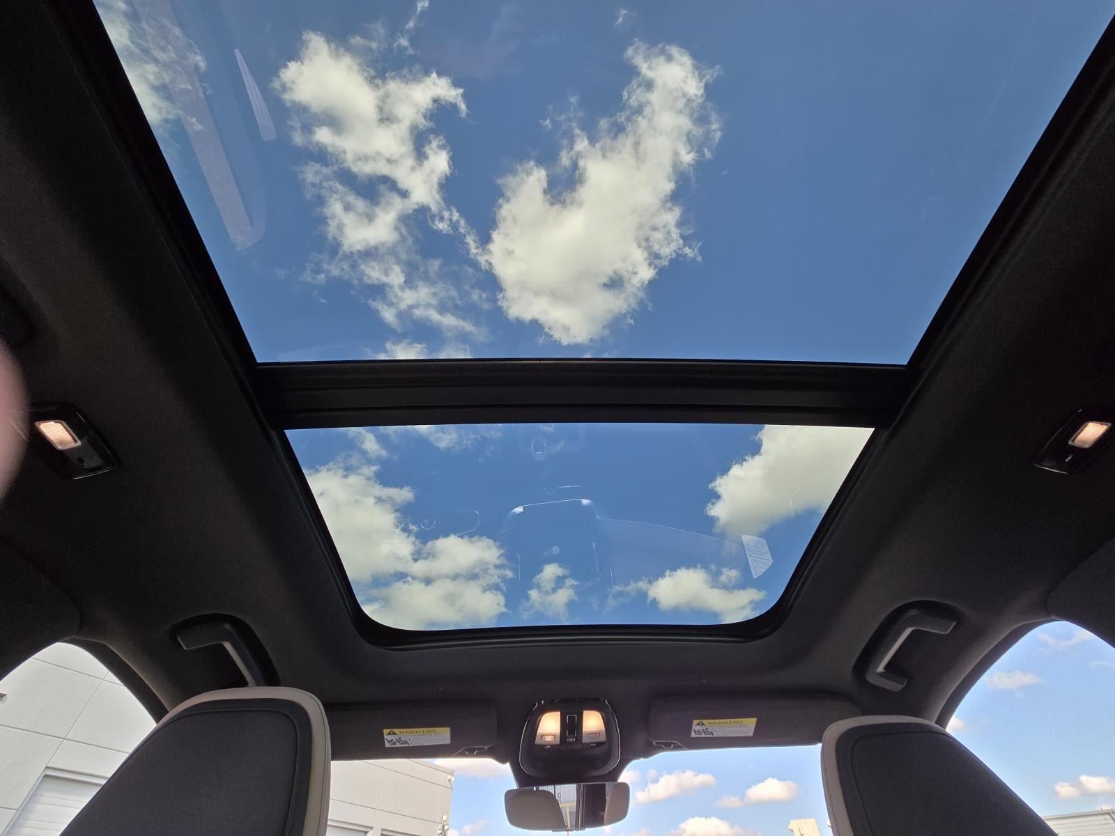 2026 Volvo XC90 Plus - Photo 35