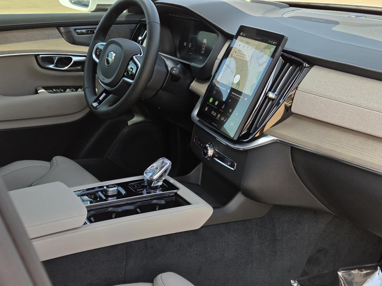 2026 Volvo XC90 Ultra - Photo 43
