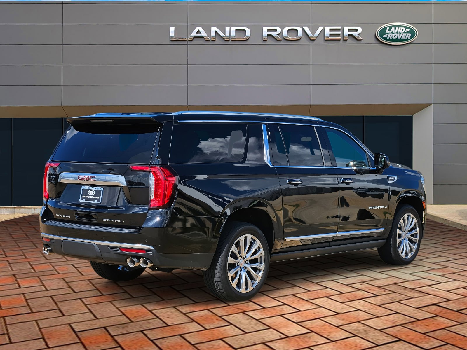 2023 Gmc Yukon XL Denali photo 4