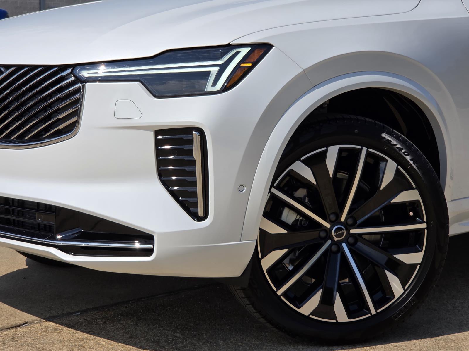 2026 Volvo XC90 Ultra - Photo 7