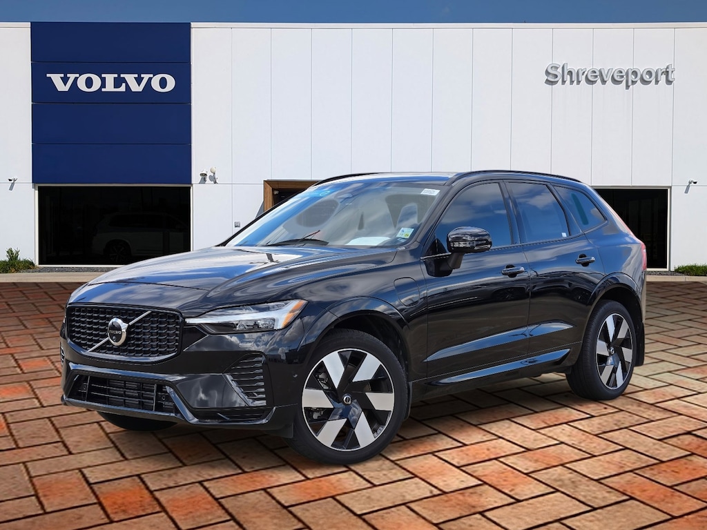 Certified 2025 Volvo XC60 plug-in hybrid T8 Plus SUV