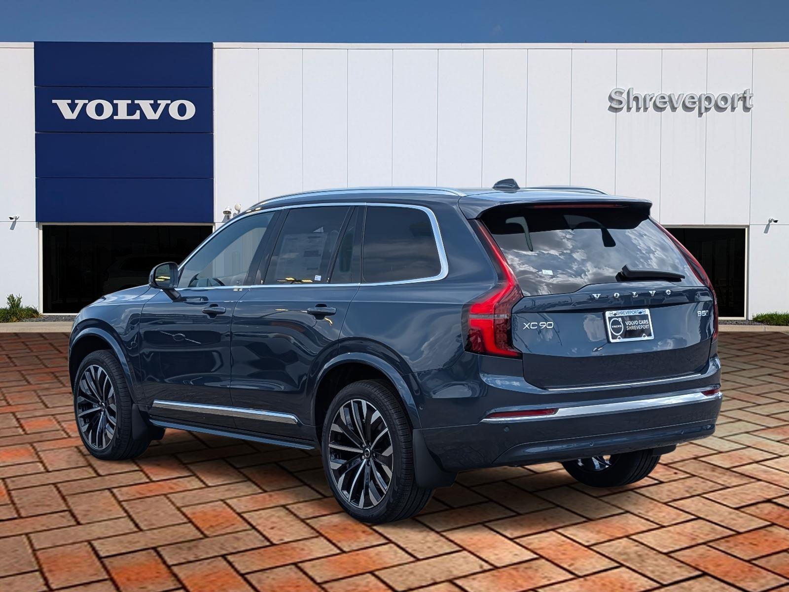 2026 Volvo XC90 Plus - Photo 6