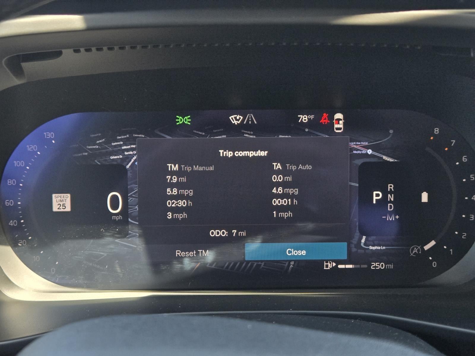 2026 Volvo XC40 Plus - Photo 33