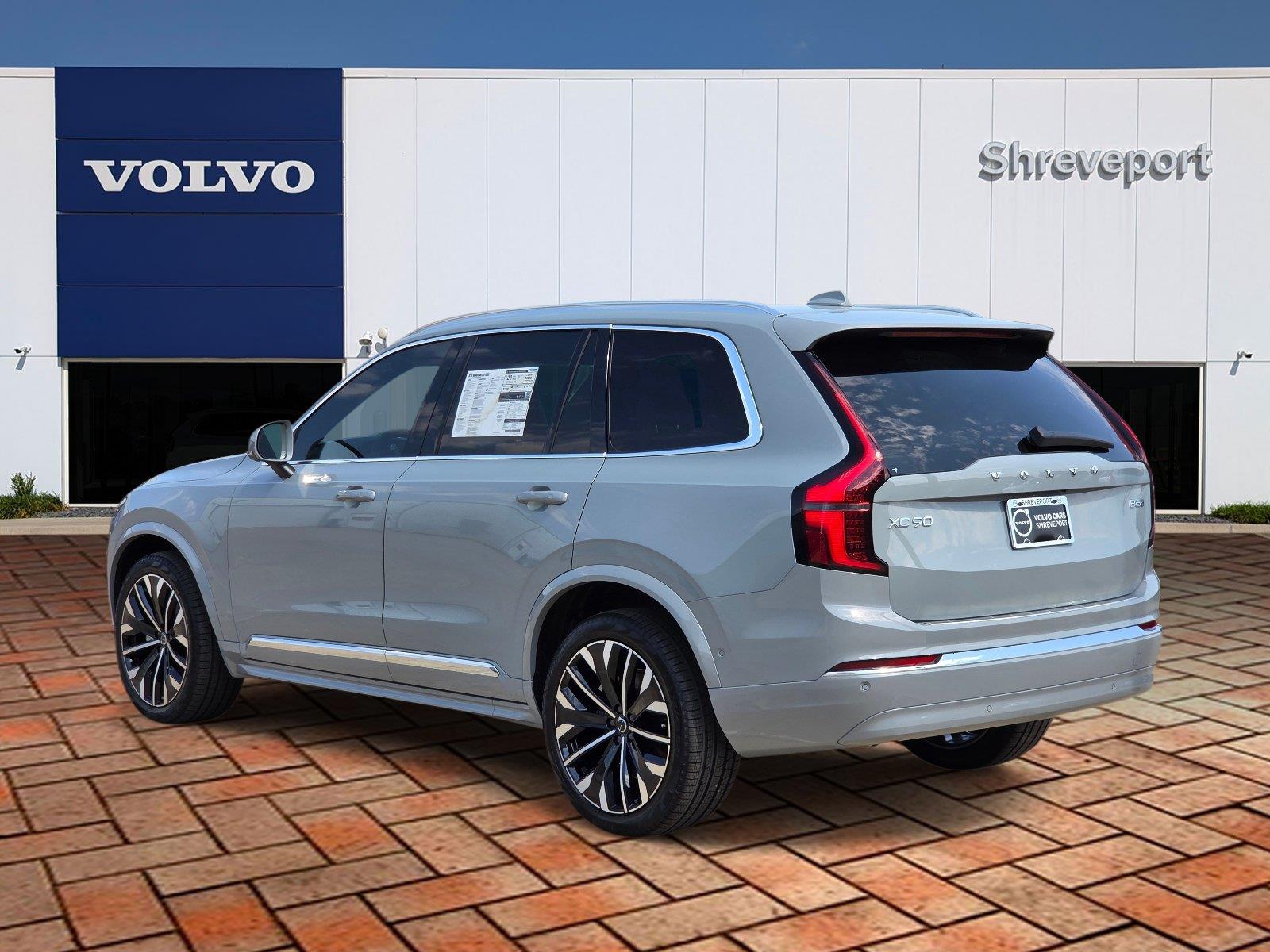 2026 Volvo XC90 Plus - Photo 6