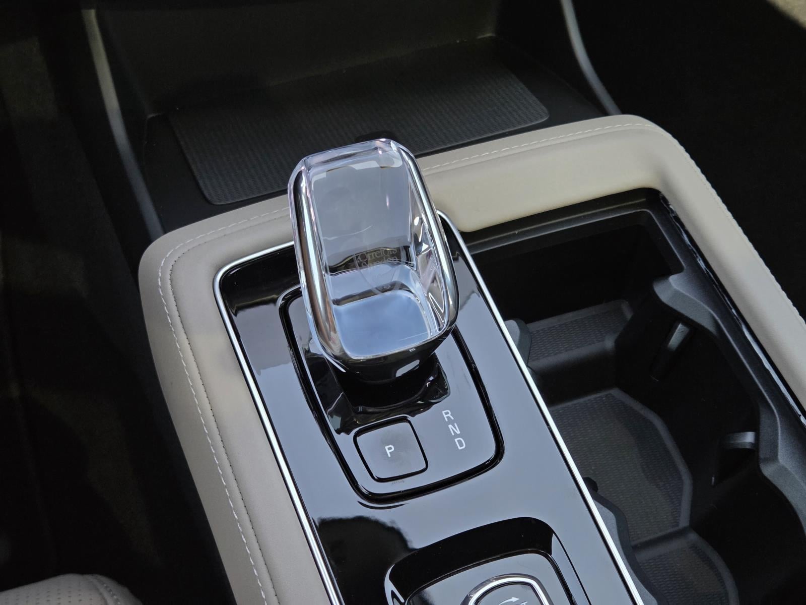 2026 Volvo XC90 Ultra - Photo 29