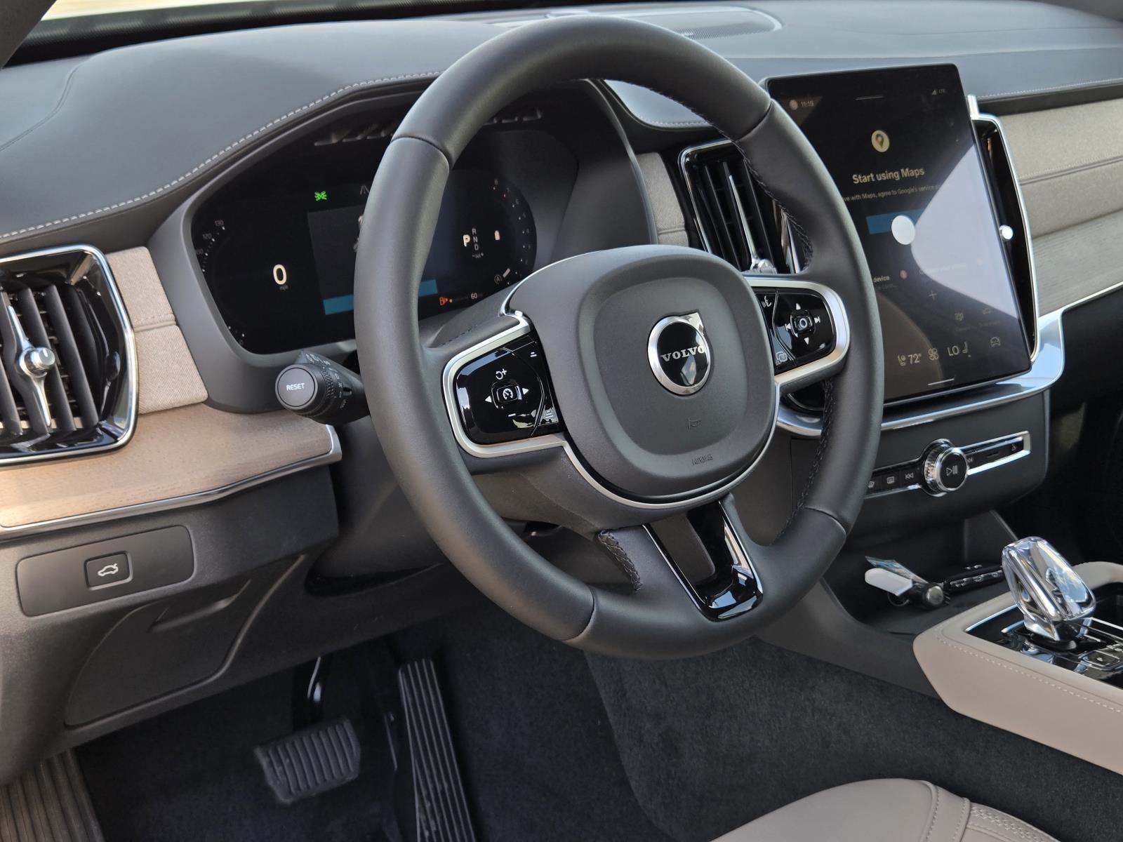 2026 Volvo XC90 Plus - Photo 27