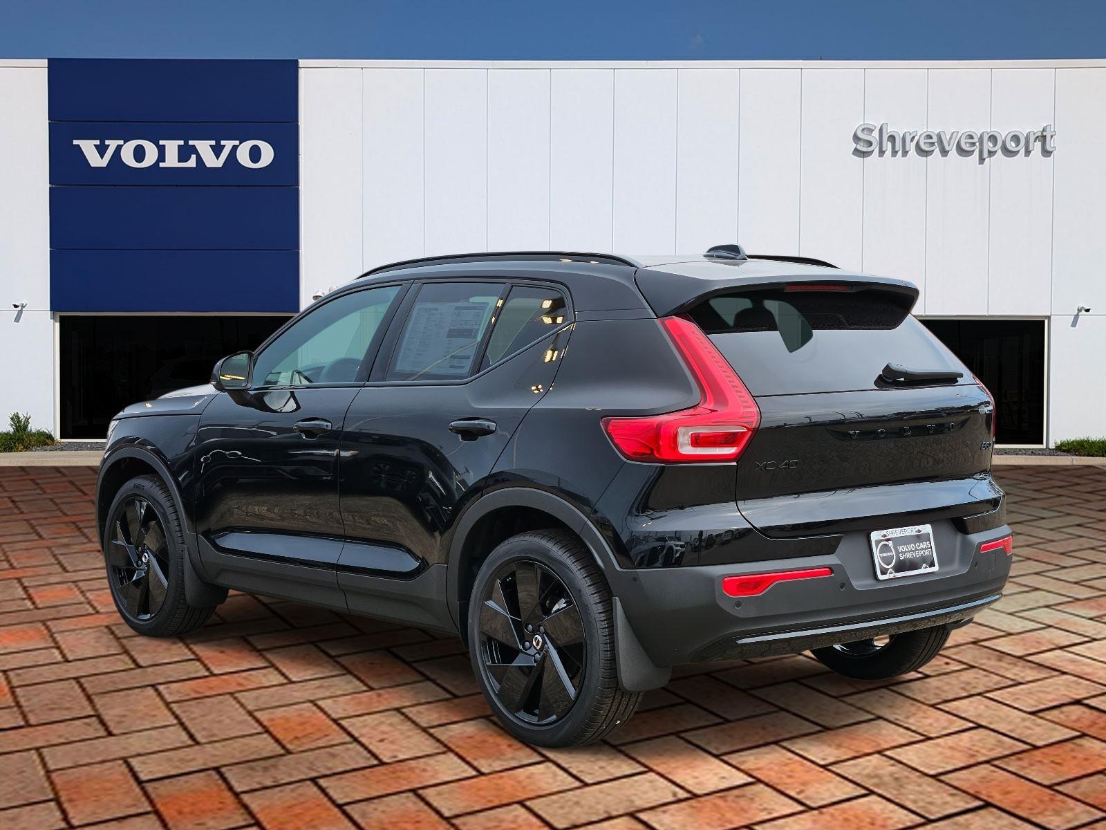2026 Volvo XC40 Ultra Black Edition - Photo 6