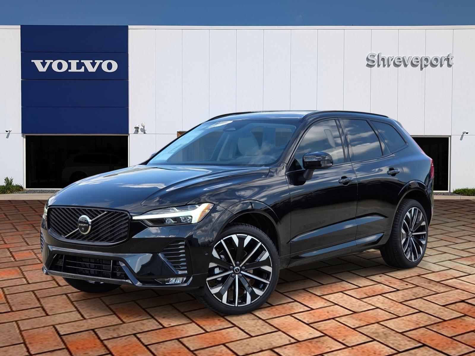 2026 Volvo XC60 B5 Ultra Dark AWD's photo