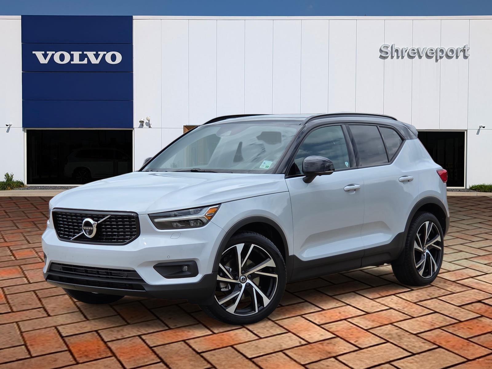 2021 Volvo XC40 T5 R-Design