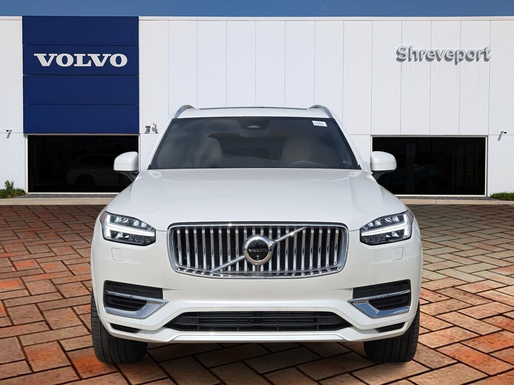 Certified 2025 Volvo XC90 plug-in hybrid T8 Ultra 7-Seater SUV