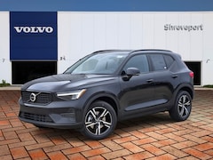 2026 Volvo XC40 B4 Core FWD SUV
