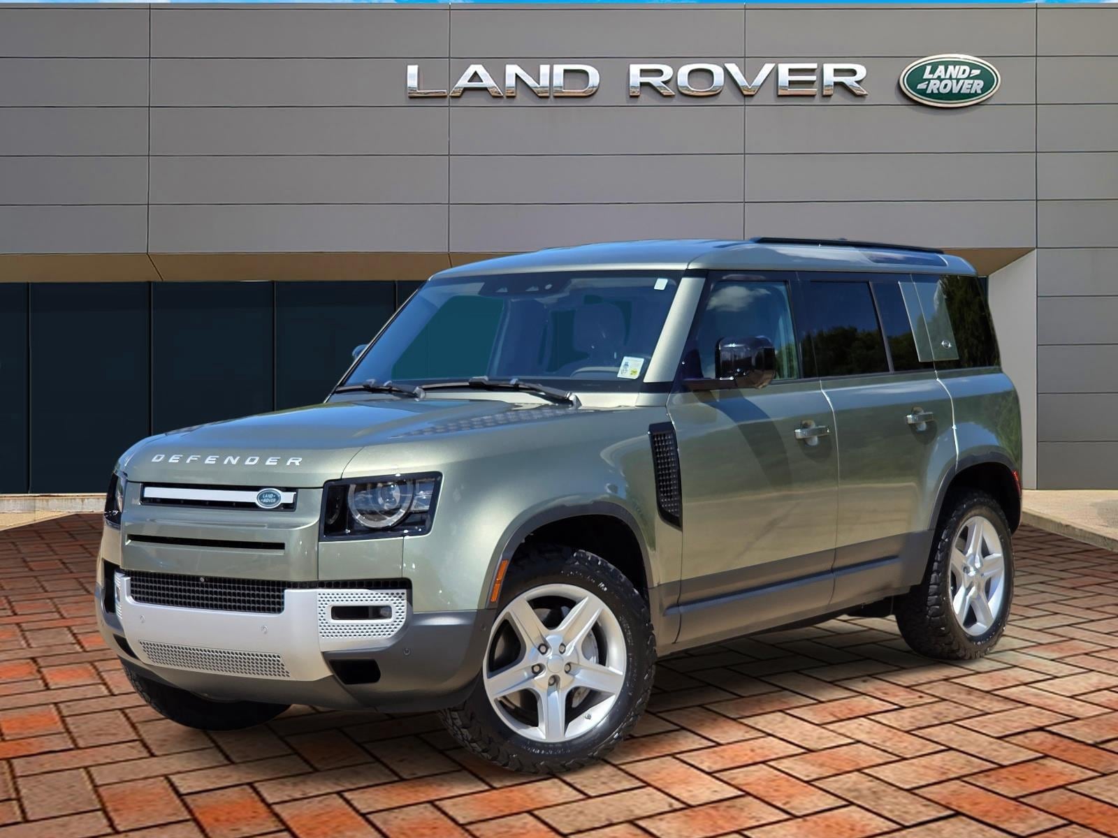 2020 Land Rover Defender 110 SE