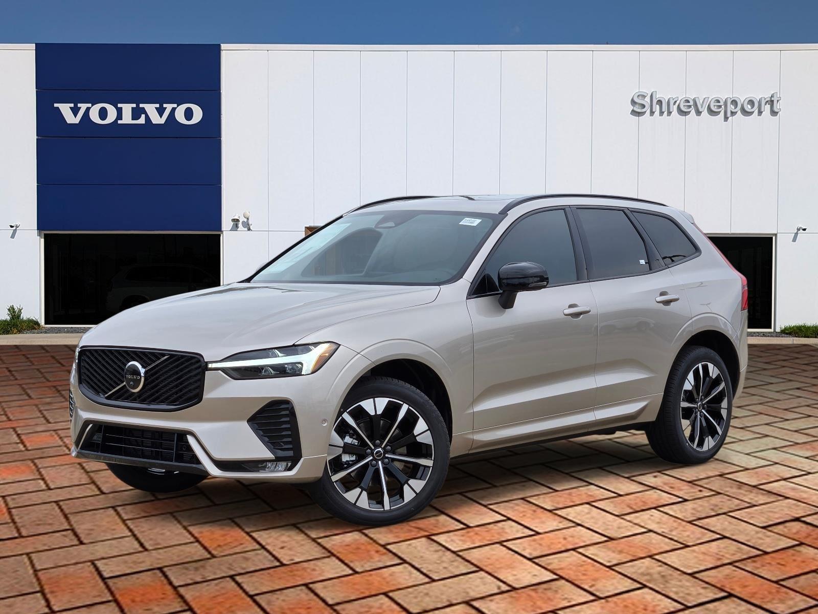 2026 Volvo XC60 B5 Plus Dark AWD's photo