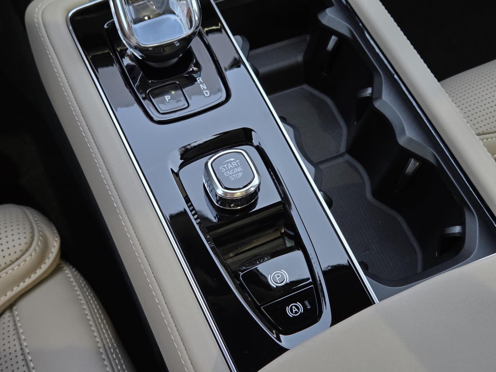 2026 Volvo XC90 Ultra - Photo 30