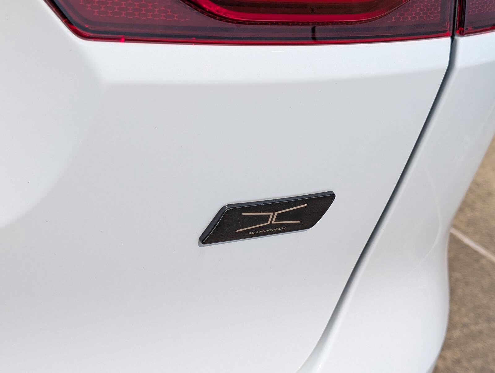 2026 Jaguar F-PACE P250 R-Dynamic S photo 3