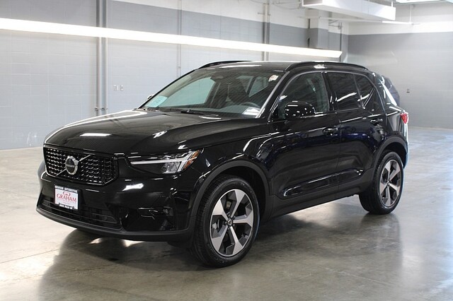 Featured new 2023 Volvo XC40 B5 AWD Mild Hybrid Plus Dark SUV for sale in Sioux Falls, SD