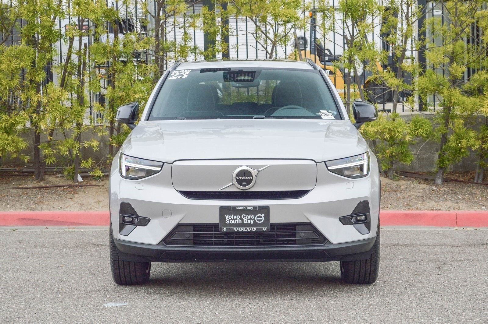 Used 2023 Volvo XC40 Ultimate with VIN YV4ED3UMXP2012032 for sale in Torrance, CA