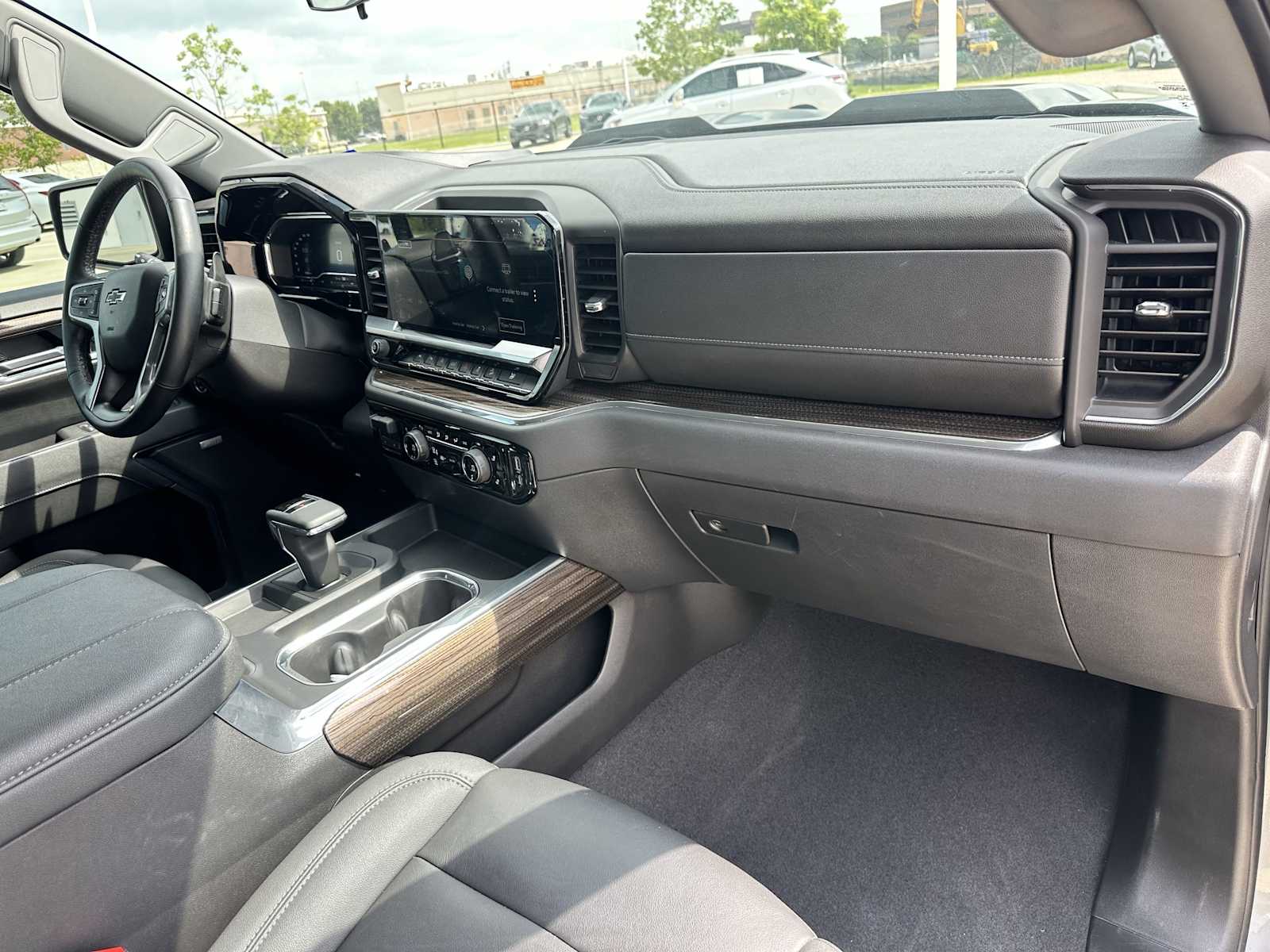 2024 Chevrolet Silverado 1500 LT Trail Boss - Photo 13