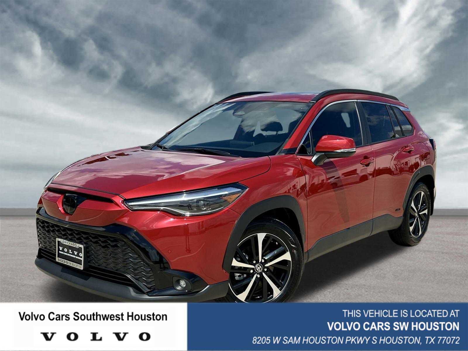 2024 Toyota Corolla Cross XSE's photo