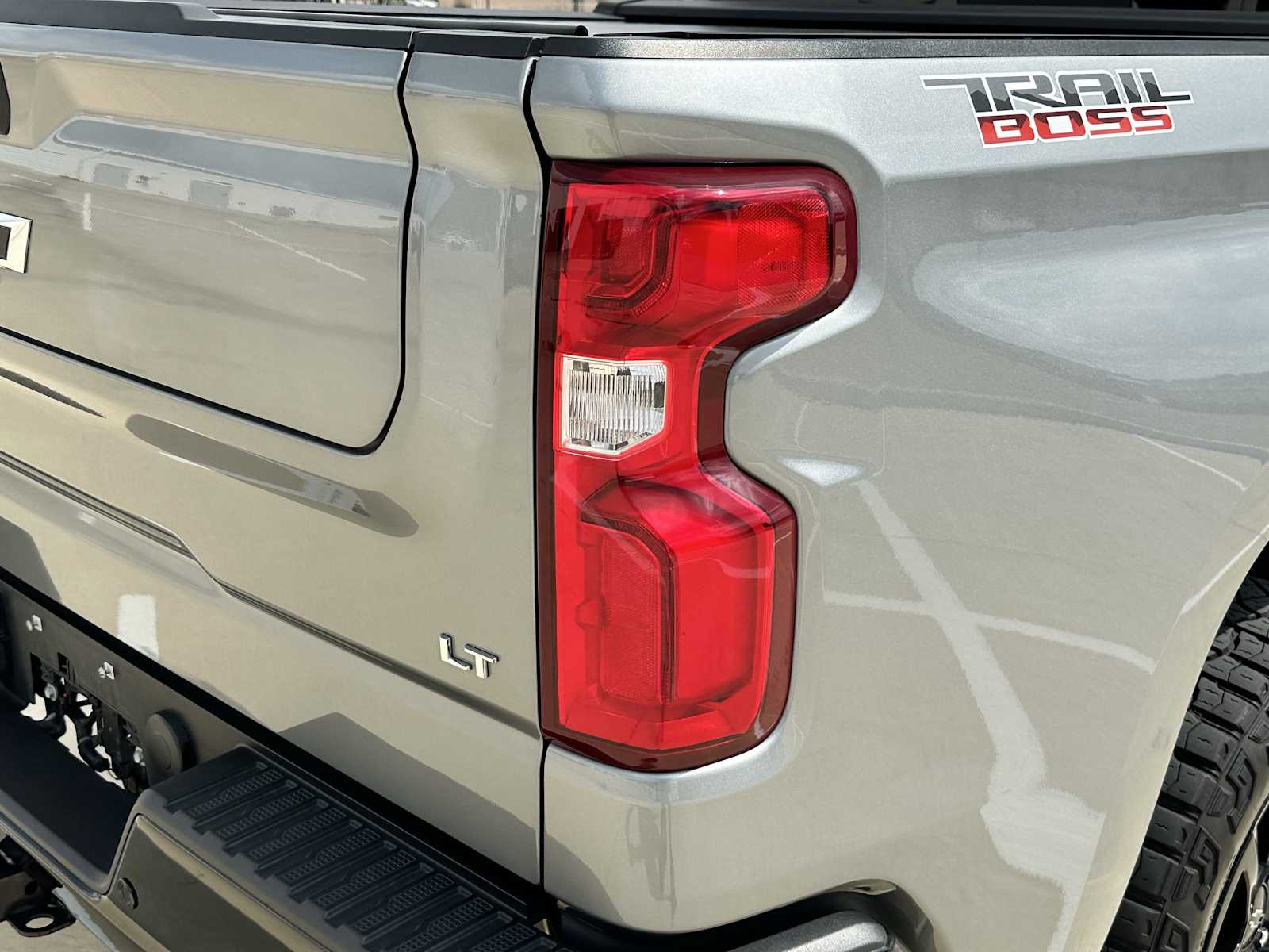 2024 Chevrolet Silverado 1500 LT Trail Boss - Photo 17