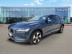 2026 Volvo V60 Cross Country B5 Plus AWD Wagon