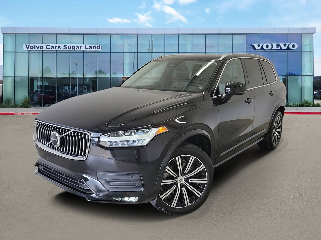 2023 Volvo XC90 B5 Core 4WD's photo