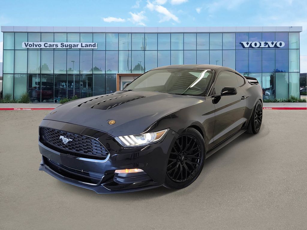 2017 Ford Mustang V6 Coupe's photo