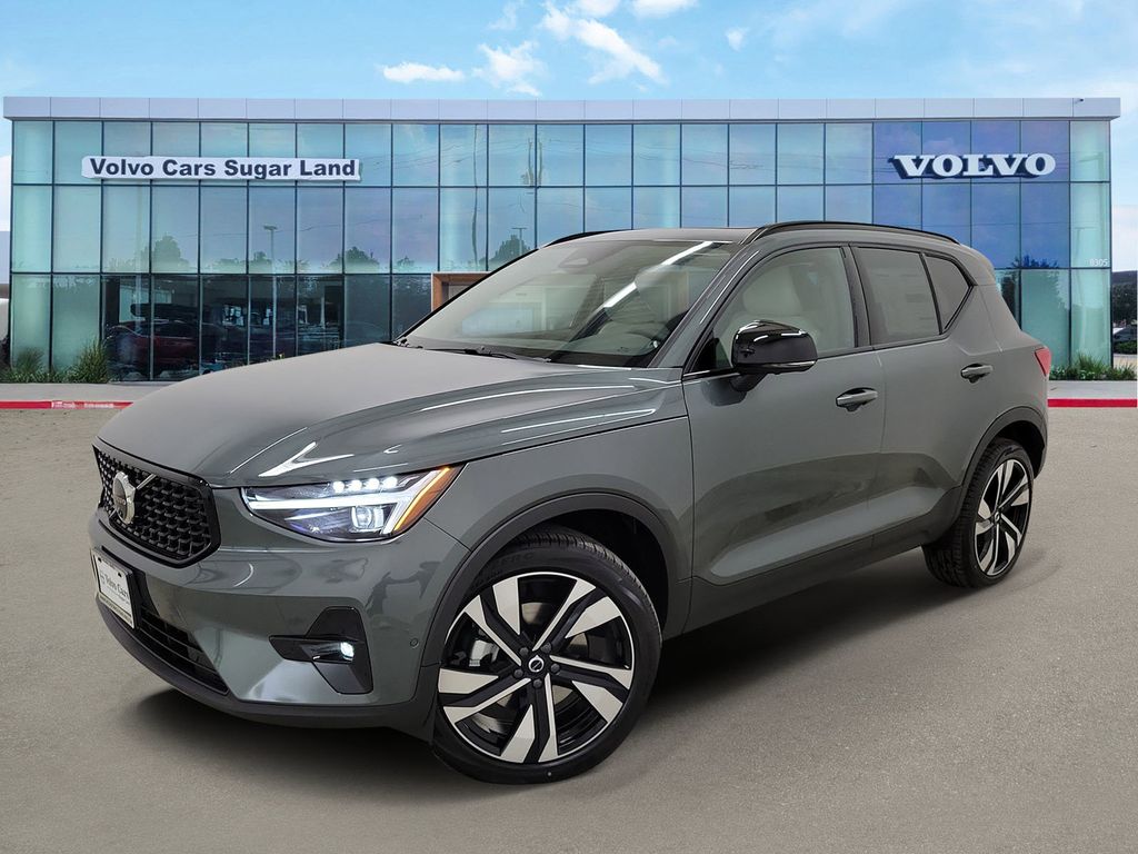 2026 Volvo XC40 Ultra's photo