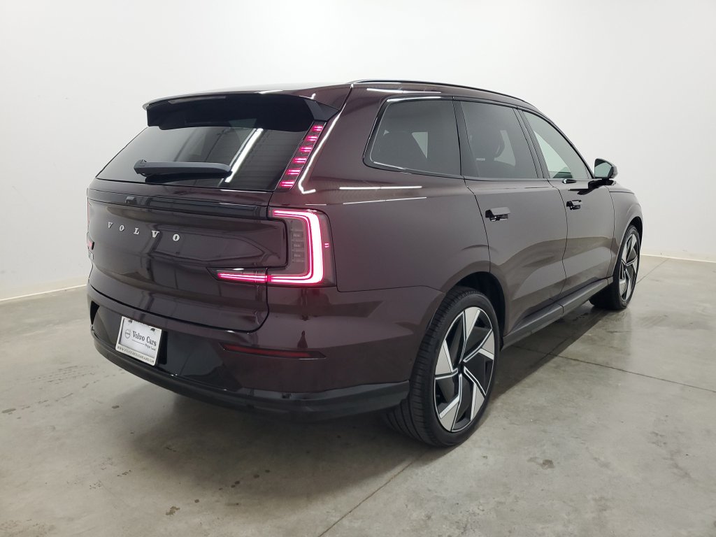 2025 Volvo EX90 Ultra - Photo 5