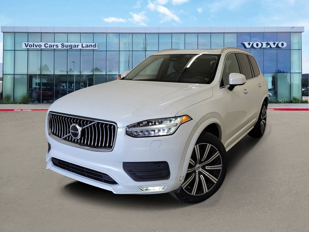 2023 Volvo XC90 B5 Core 4WD's photo