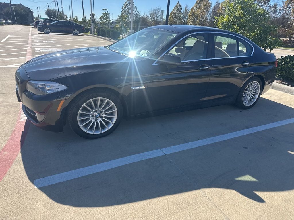 2013 BMW 5 Series 535i's photo
