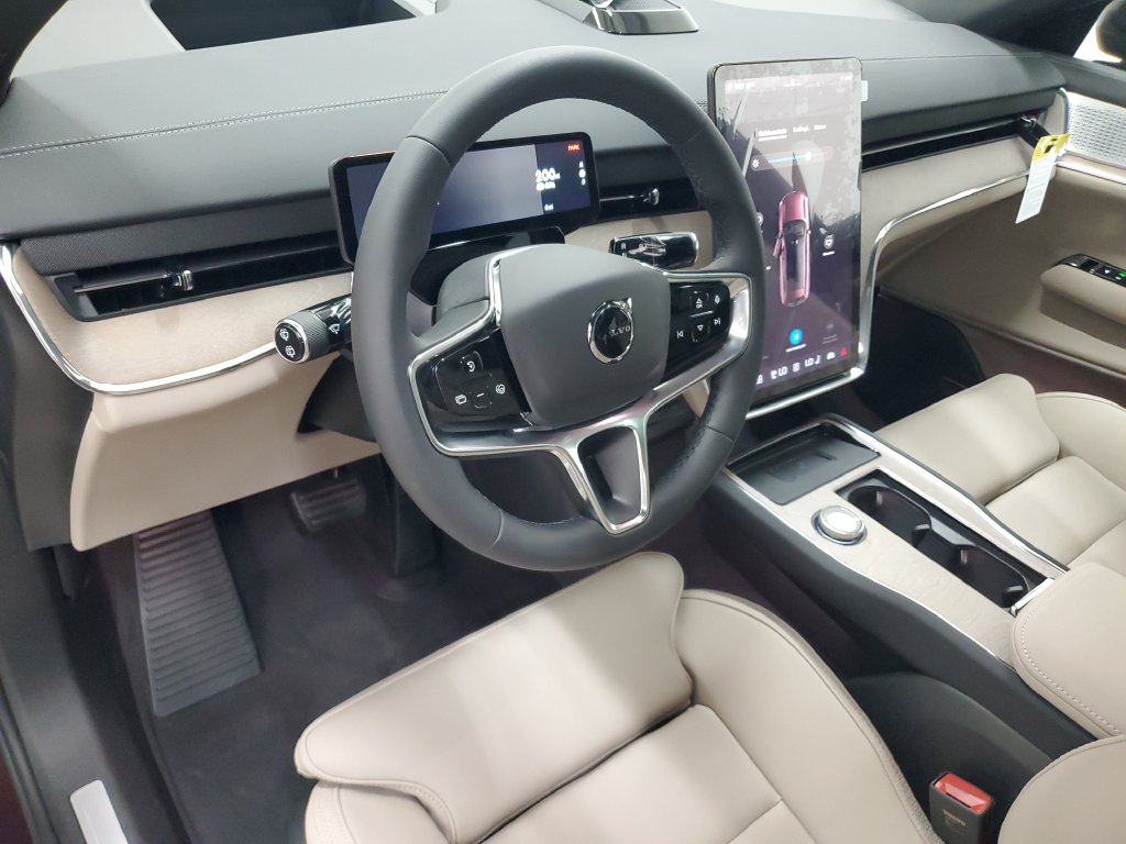 2025 Volvo EX90 Ultra - Photo 19
