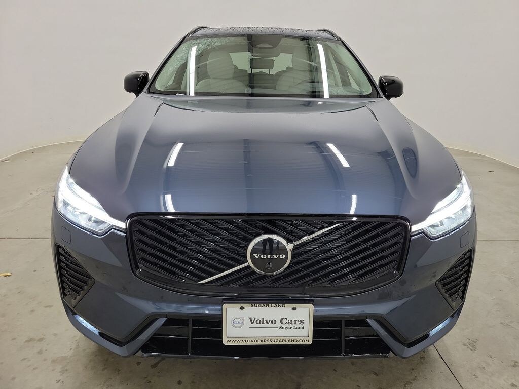 New 2026 Volvo XC60 B5 Ultra SUV