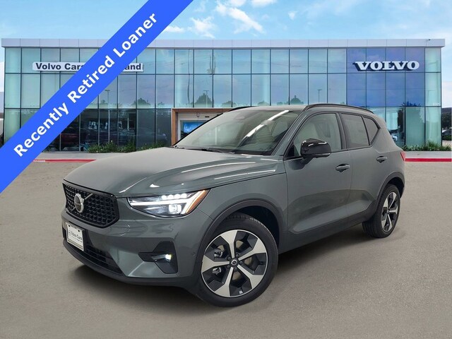 2026 Volvo XC40 B5 Plus AWD SUV