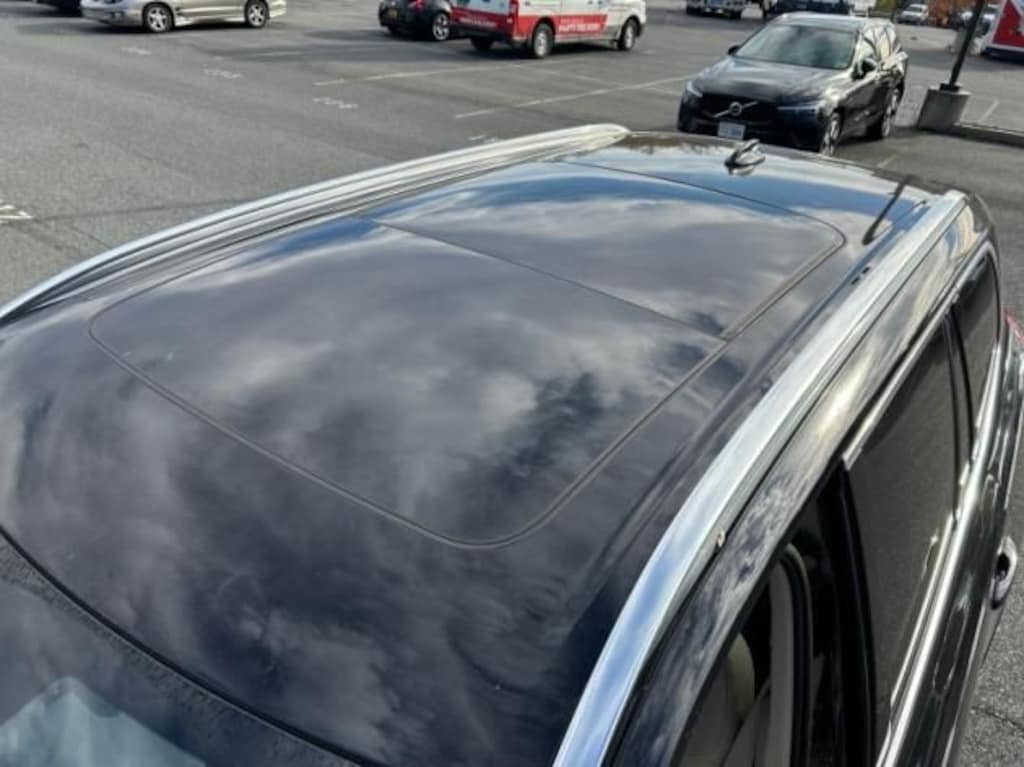 Certified 2023 Volvo XC90 B6 AWD Plus 7-Seater SUV