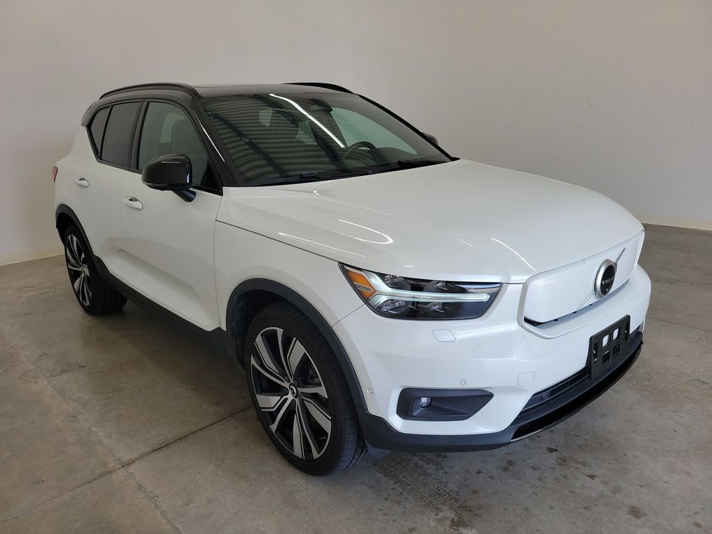 Used 2022 Volvo XC40 Recharge Twin Pure Electric Plus SUV