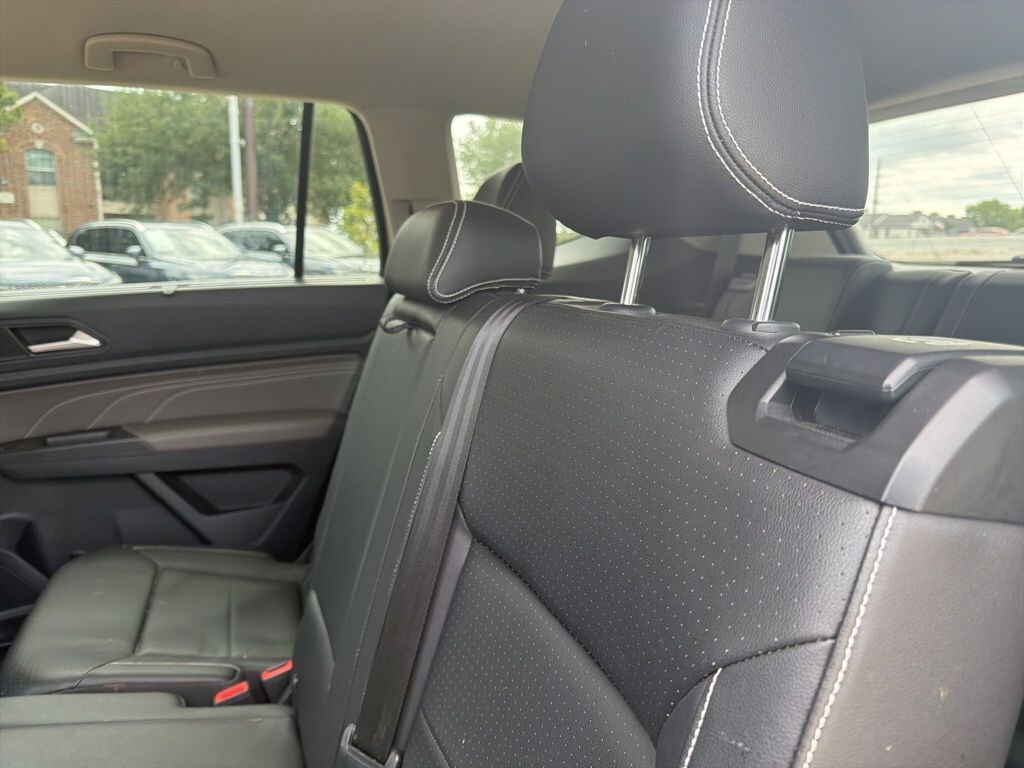 Used 2023 Volkswagen Atlas 3.6L V6 SE w/Technology SUV