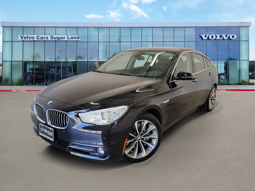2017 BMW 5 Series 535i xDrive Gran Turismo's photo