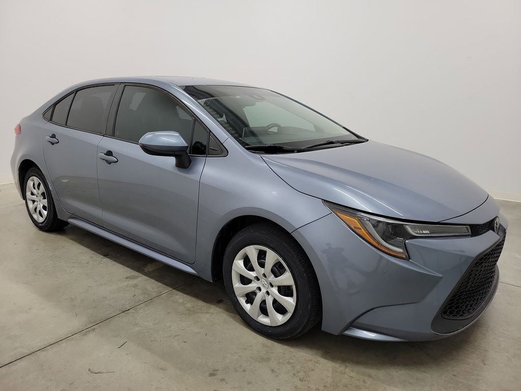 Used 2021 Toyota Corolla LE Sedan